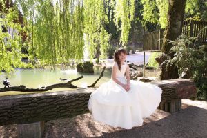 Mädchen für ihre Kommunion in der Lochmühle fotografiert